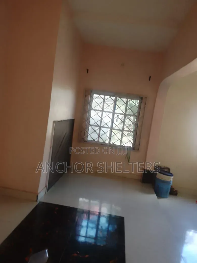 3bdrm Bungalow in 1000 Unit Pegi Kuje for sale