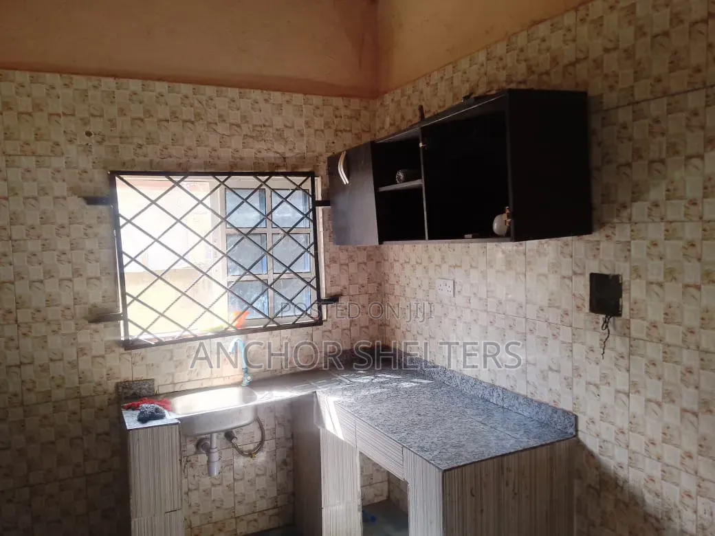 3bdrm Bungalow in 1000 Unit Pegi Kuje for sale