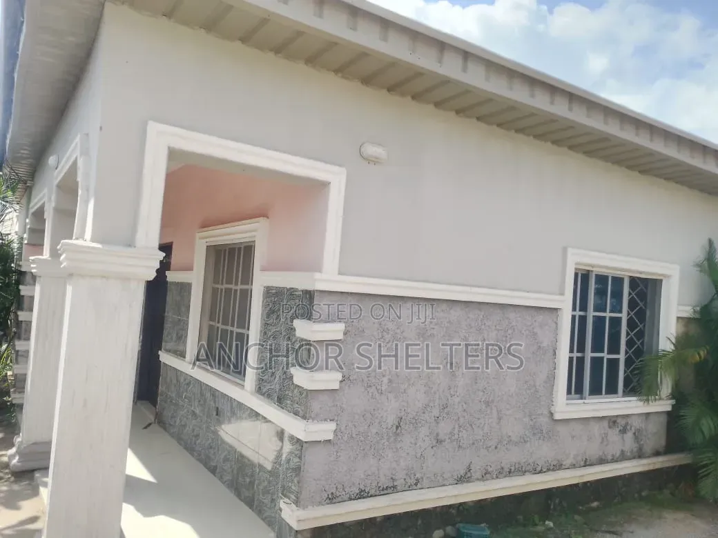 3bdrm Bungalow in 1000 Unit Pegi Kuje for sale