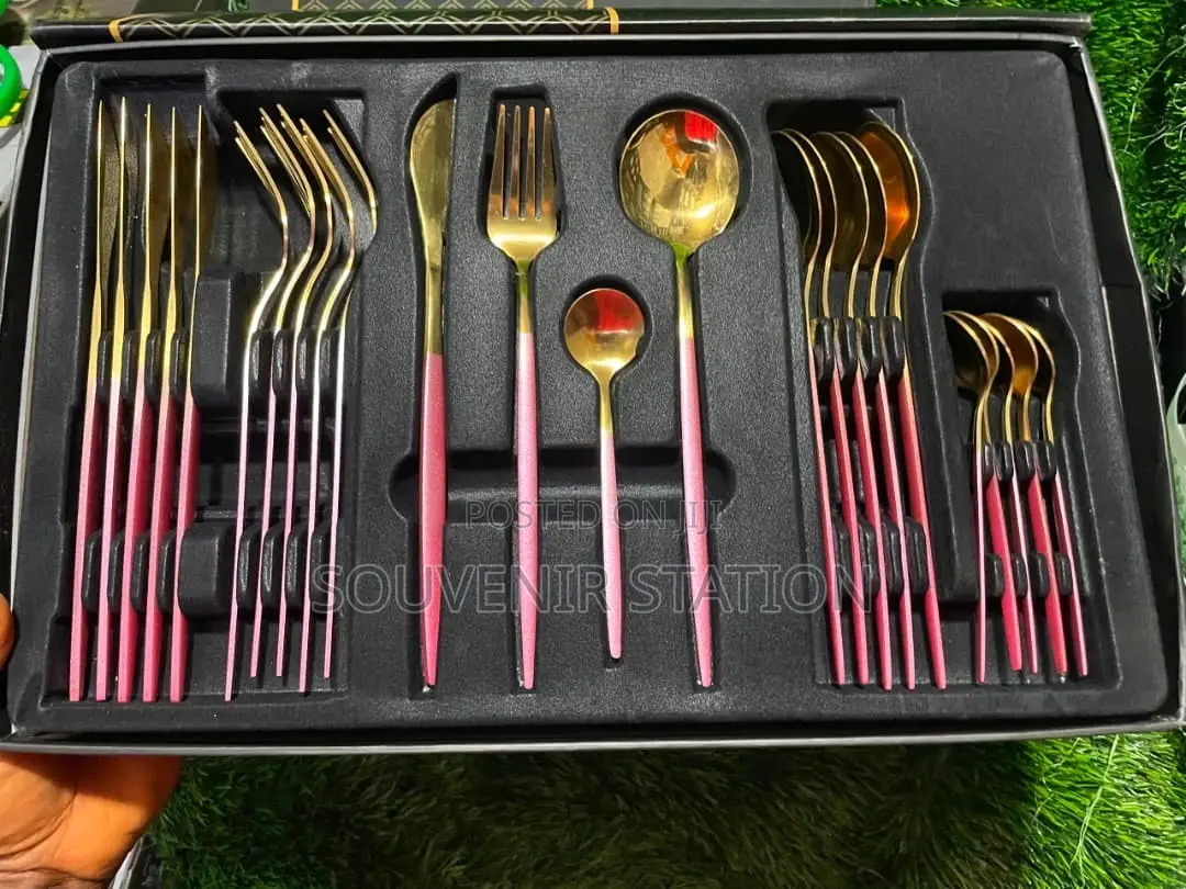 24pcs Boxed Cutlery Set