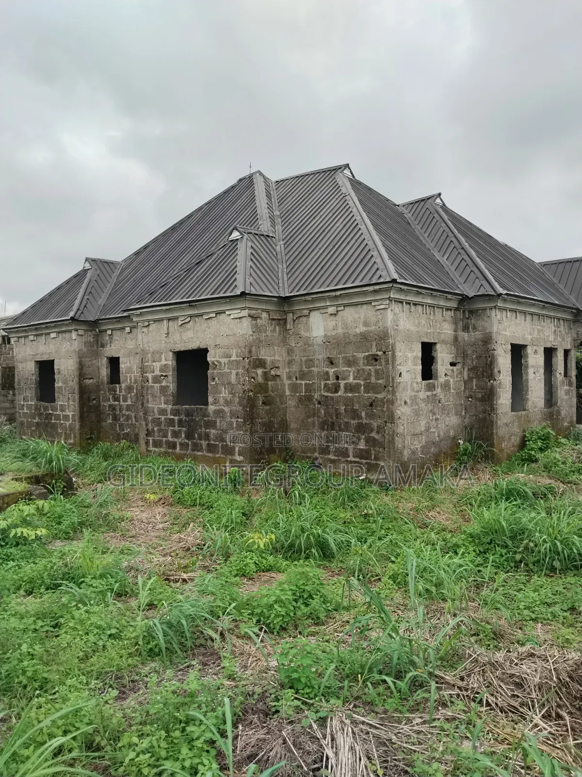 3bdrm Bungalow in Benin Road Abraka, Ethiope East for sale