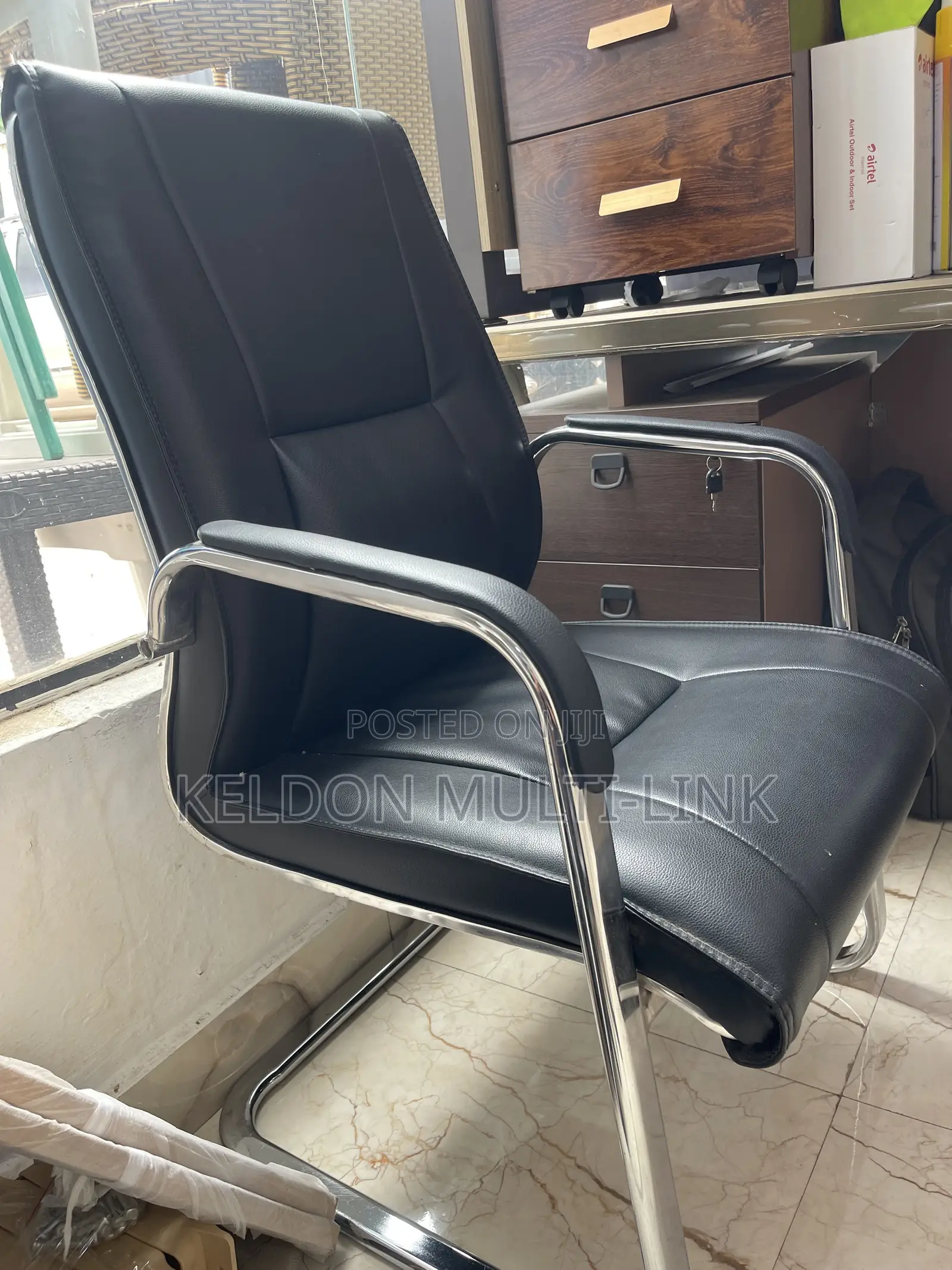 Leather Office Visitor Chair for Offices and Home