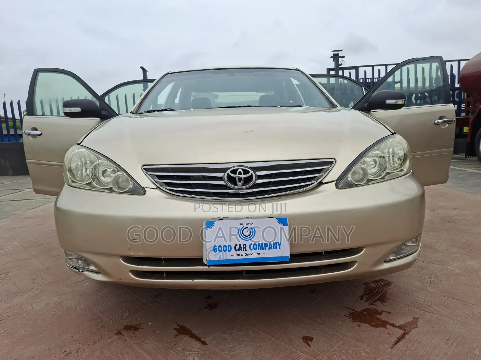 Toyota Camry 2003 Gold