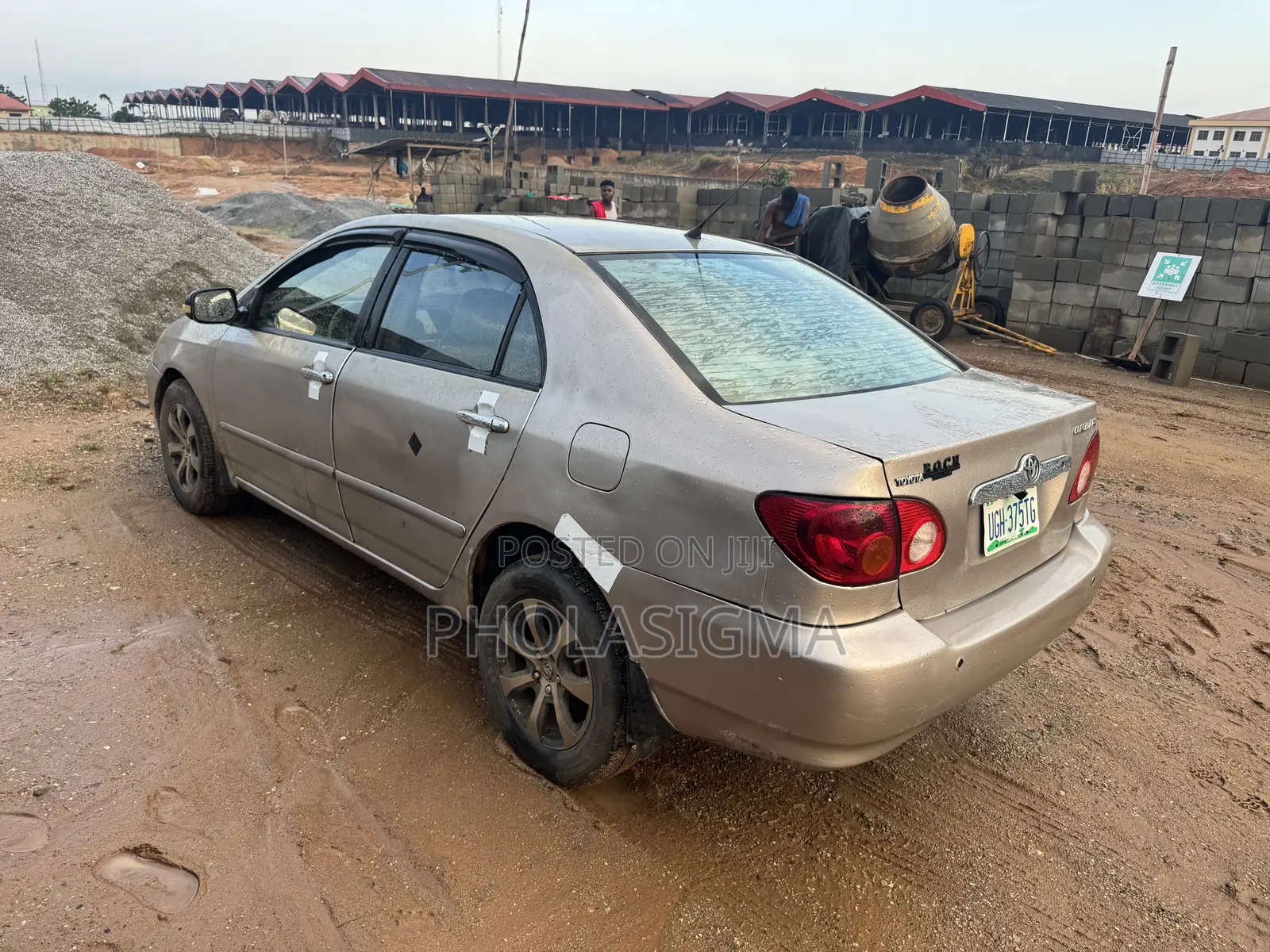 Toyota Corolla Sedan Automatic 2003 Gold