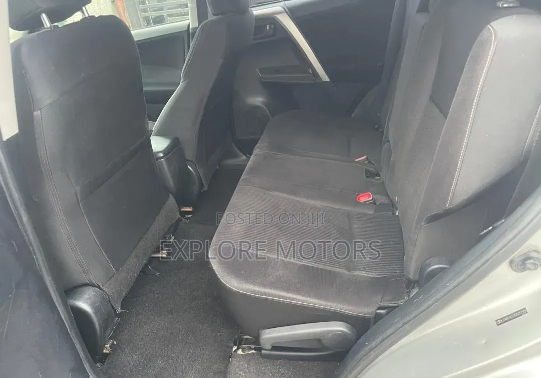 Toyota RAV4 2013 Silver
