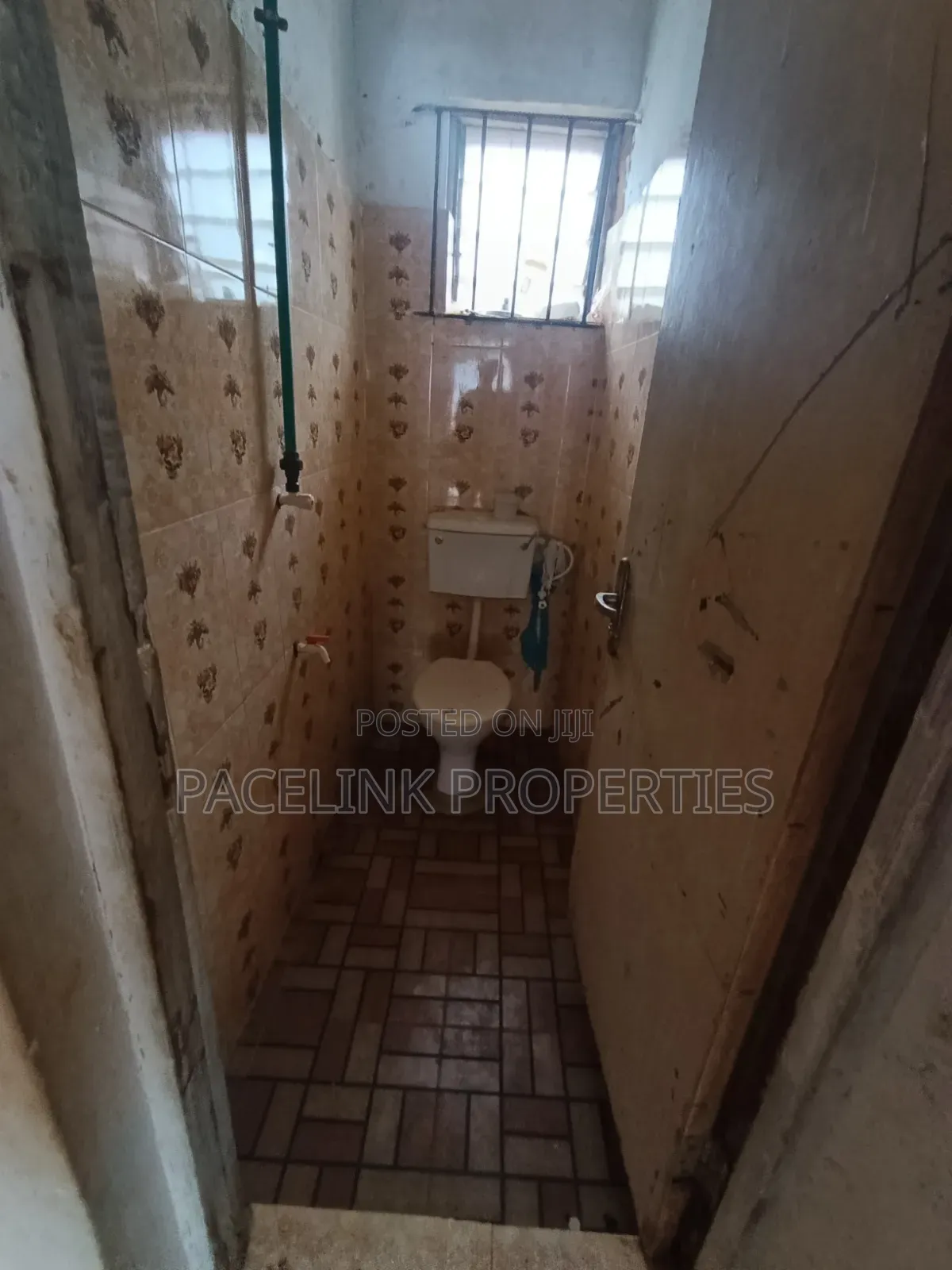 Mini Flat in Ayobo for rent