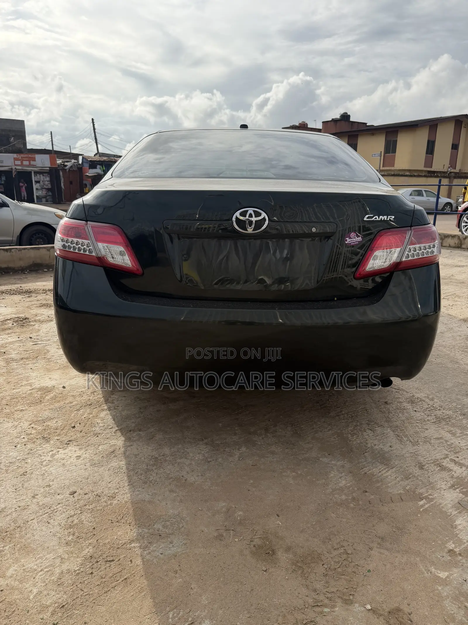 Toyota Camry LE 4dr Sedan (2.5L 4cyl 6AM) 2010 Gray