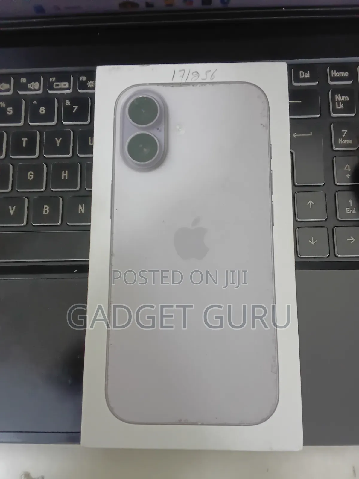 New Apple iPhone 17 256 GB Purple