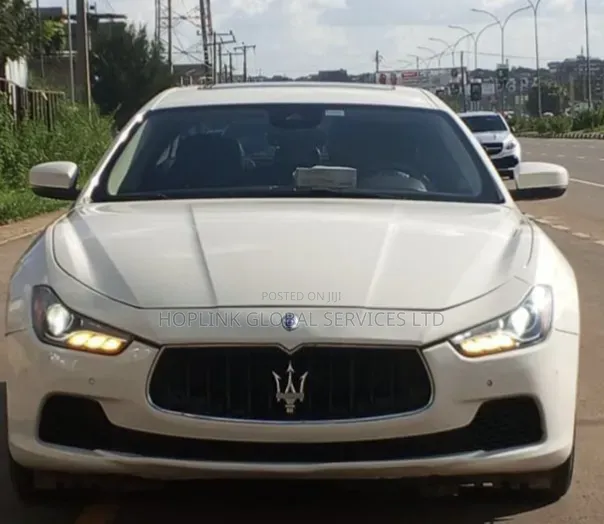 Maserati GranSport 2018 White