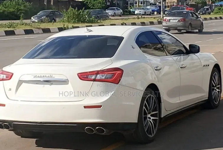 Maserati GranSport 2018 White
