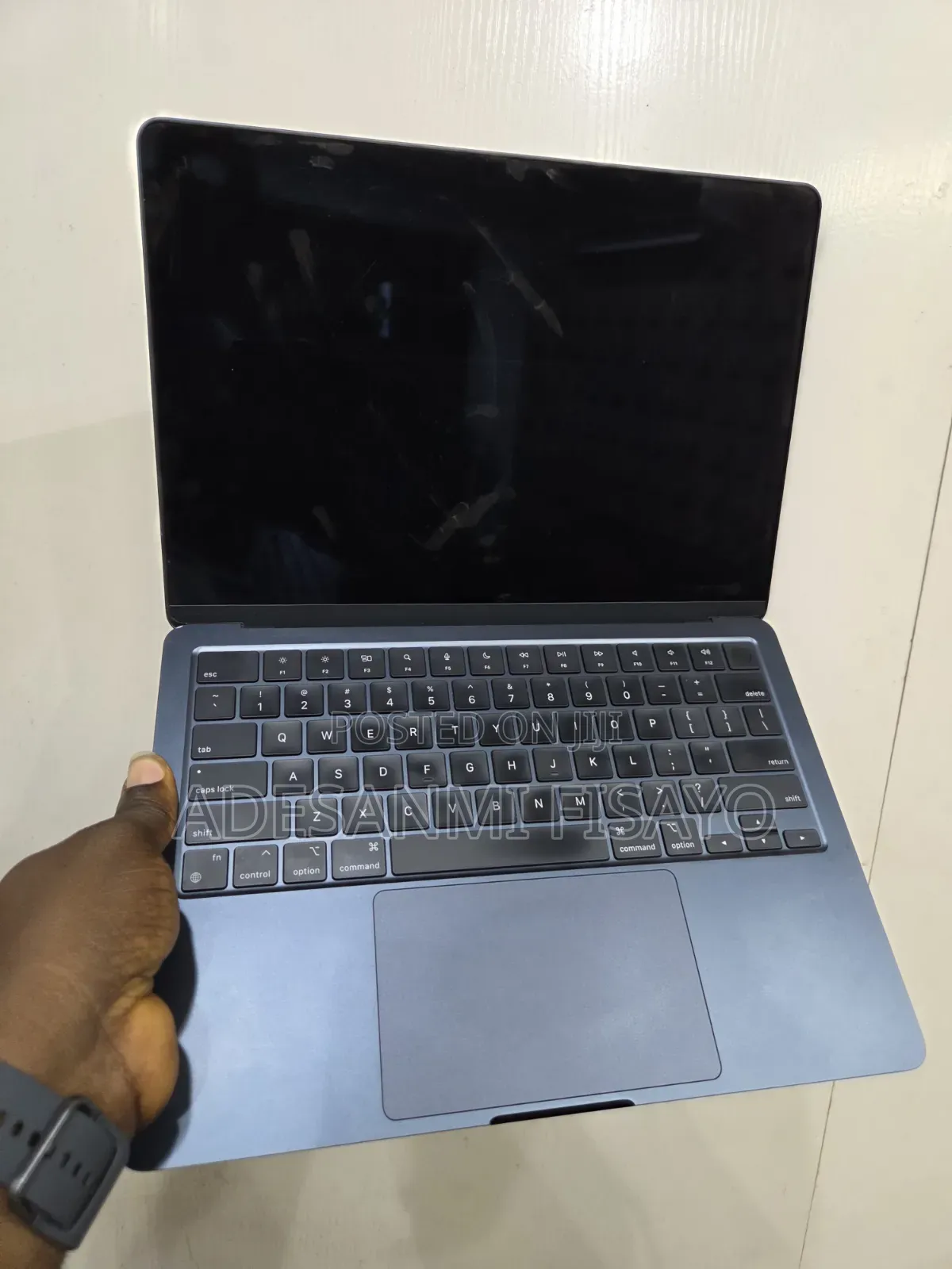 Laptop Apple MacBook Air 2024 M3 8GB Apple M3 SSD 256GB