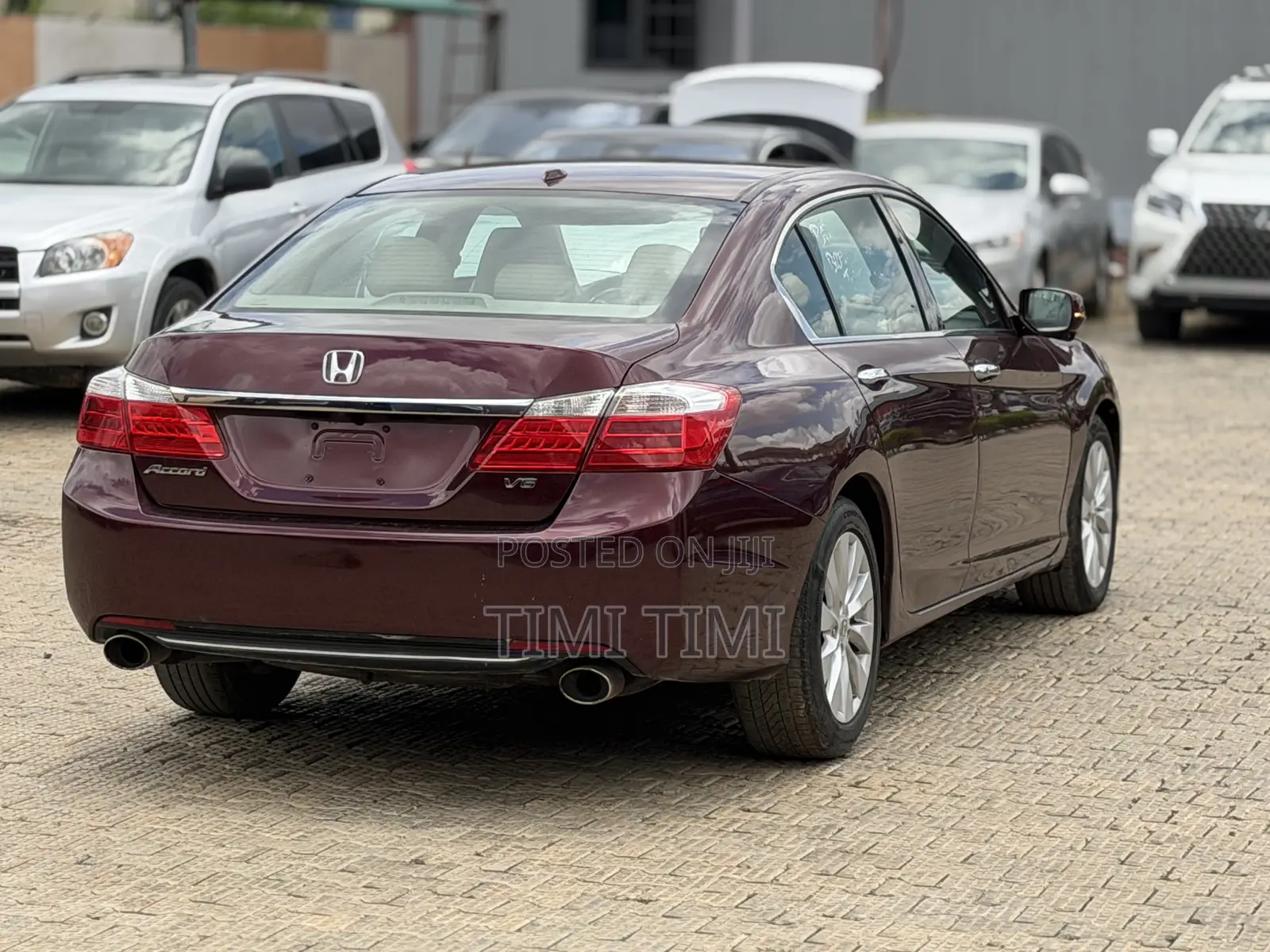 Honda Accord EX-L V6 w/Navigation 4dr Sedan (3.5L 6cyl 6A) 2015 Red