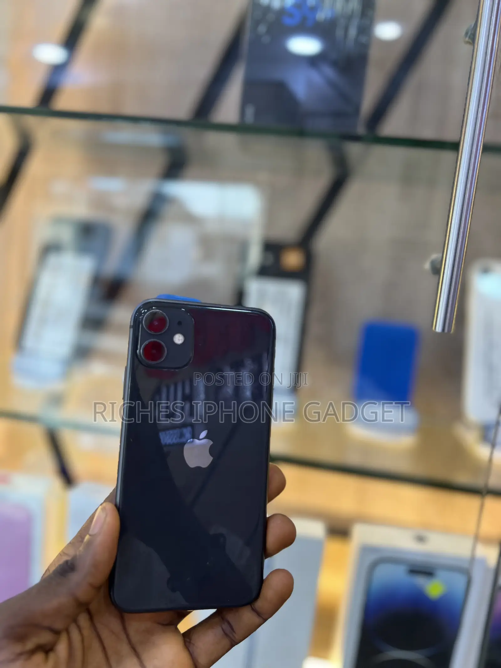 Apple iPhone 11 64 GB Black