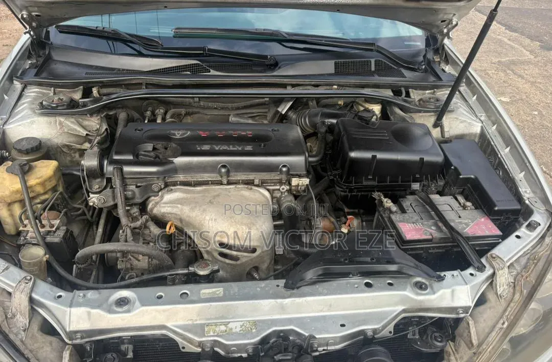 Toyota Camry SE 4dr Sedan (2.4L 4cyl 5A) 2005 Silver