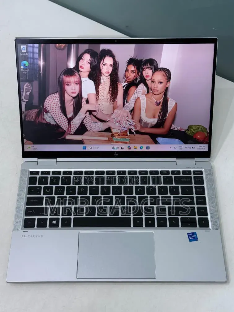 Laptop HP EliteBook 1040 G8 16GB Intel Core i7 SSD 256GB