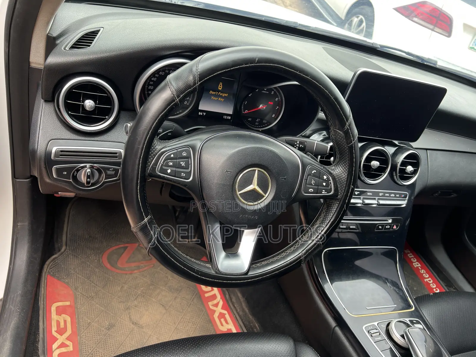 Mercedes-Benz C300 2017 White