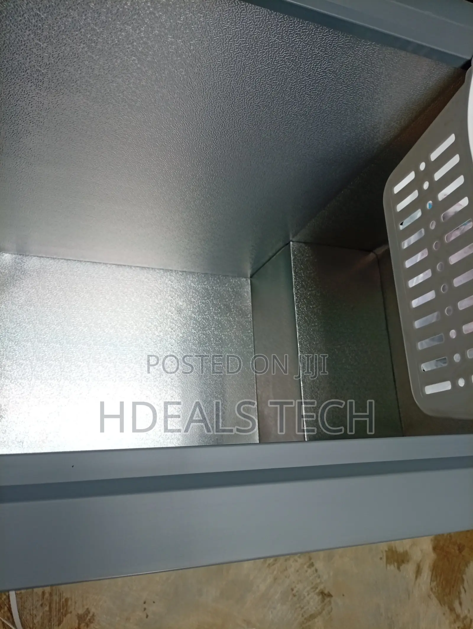 Skyrun BD-250AI Deep Freezer – Convenient Storage for Large Food
