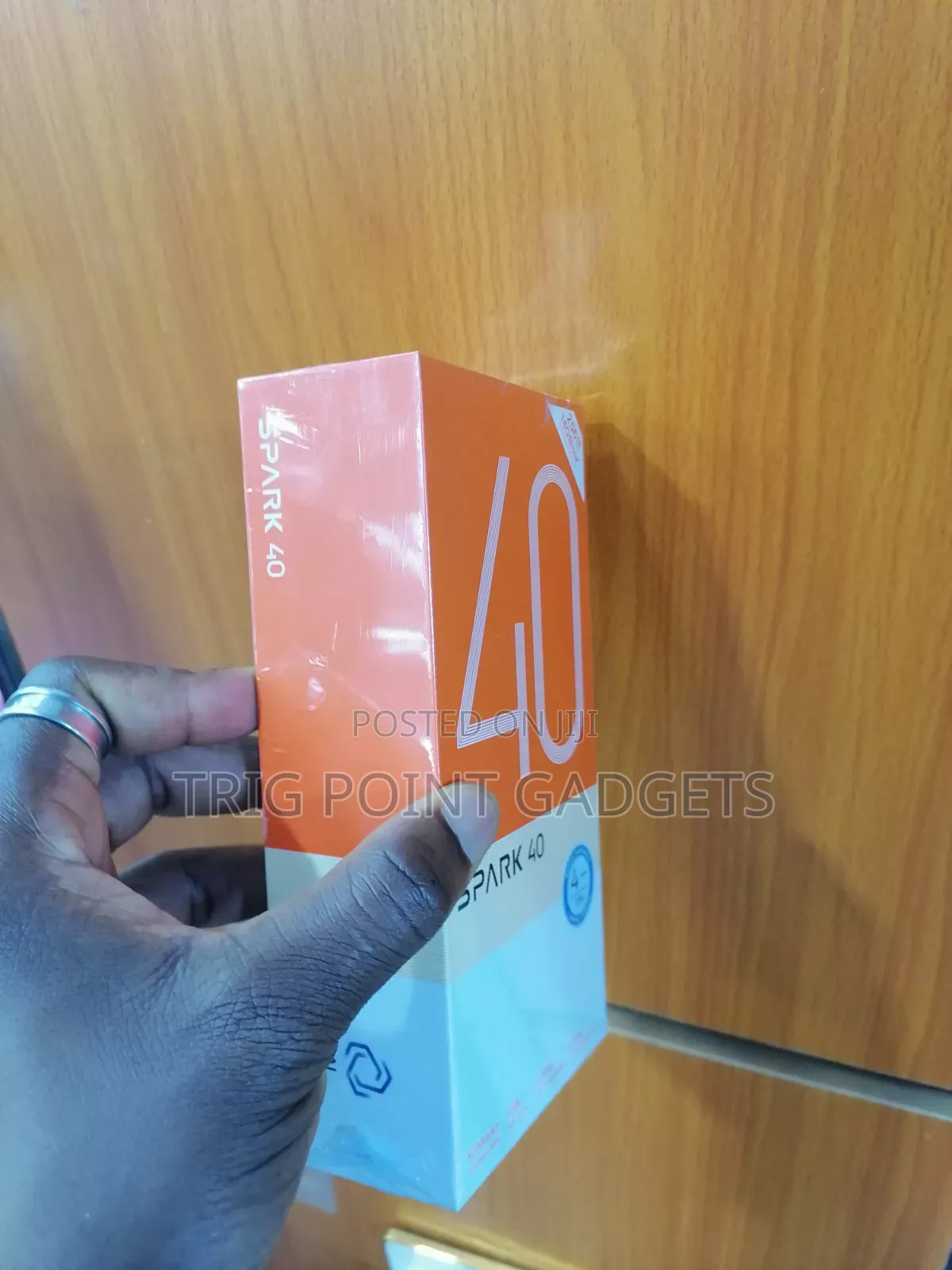 New Tecno Spark 40 256 GB Gray