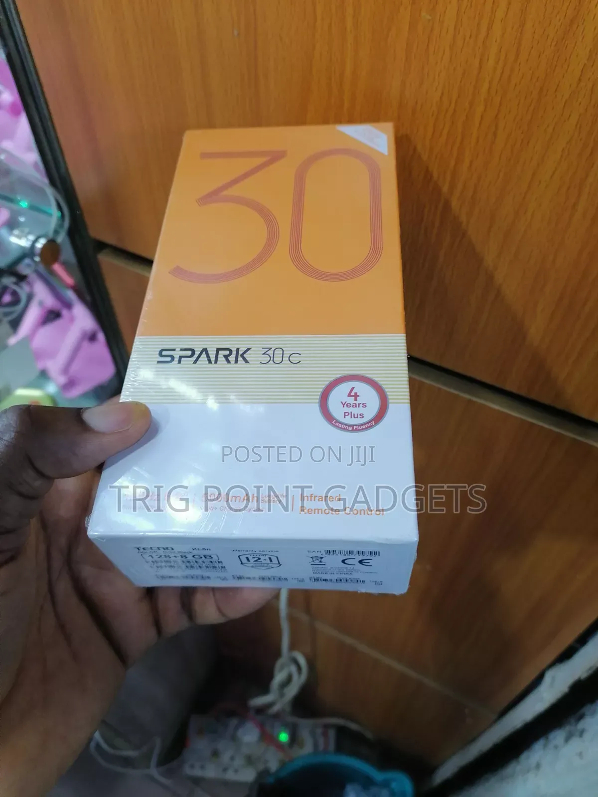 New Tecno Spark 30C 128 GB Orange