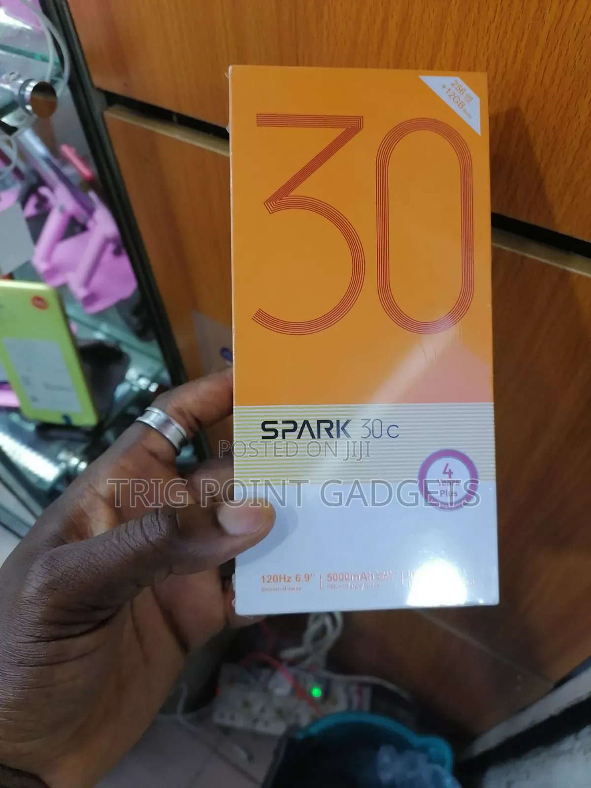 New Tecno Spark 30C 128 GB Orange