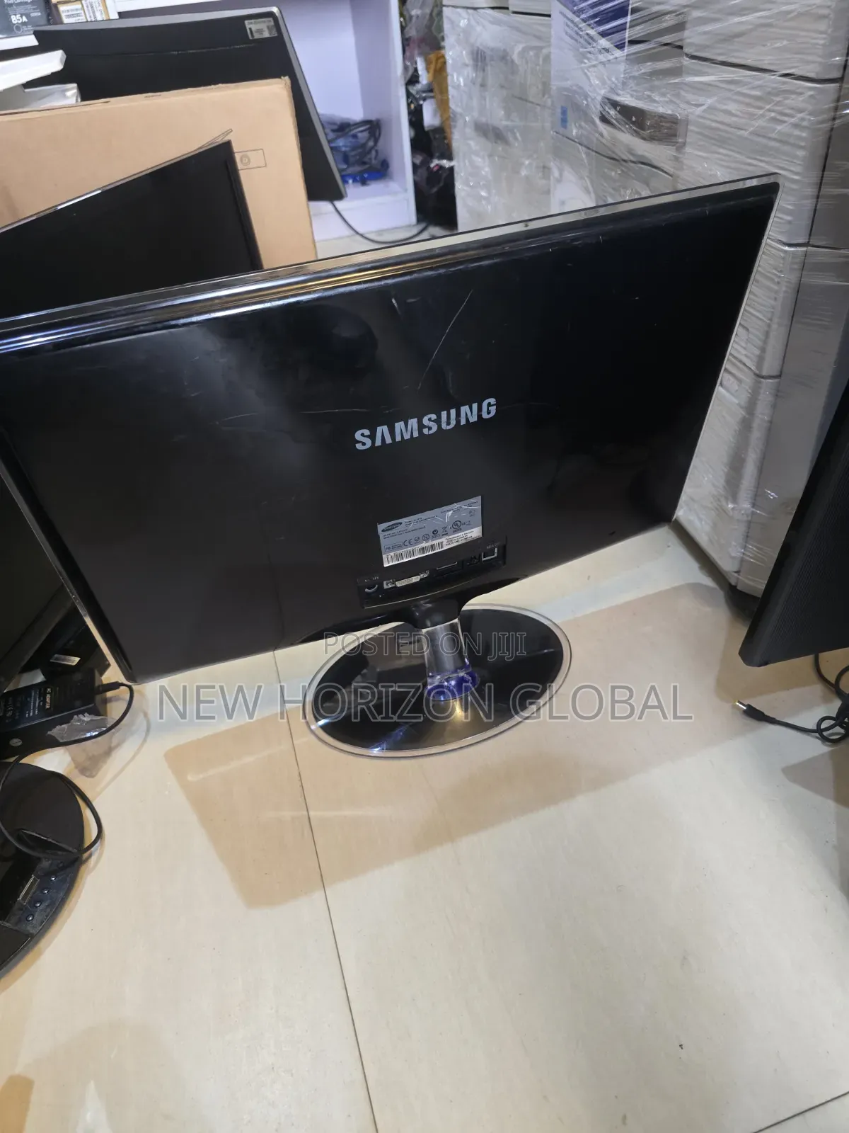 Samsung 24 Inches Hdmi Monitors