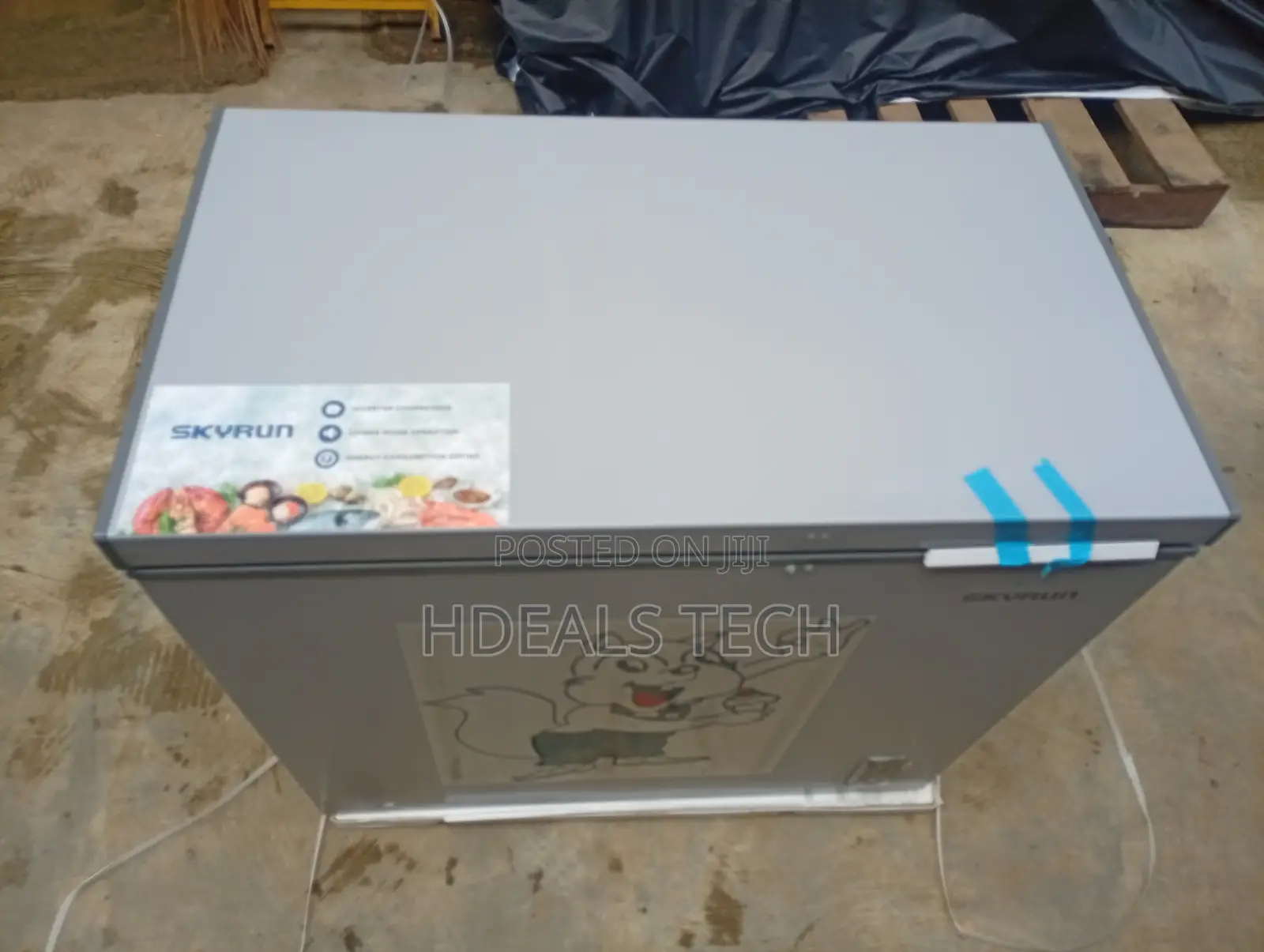 Skyrun BD-250AI Deep Freezer – Spacious Cold Storage With Easy Access