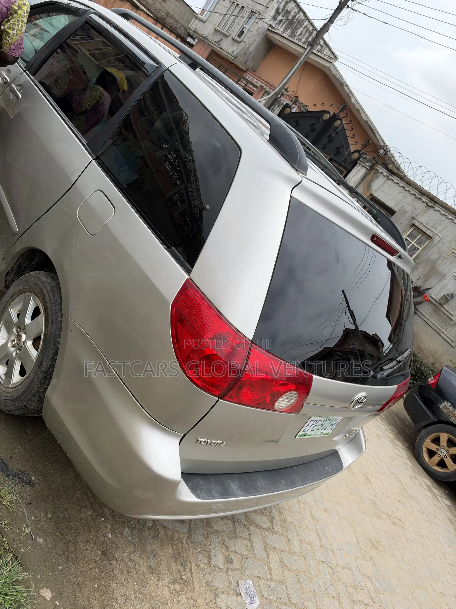 Toyota Sienna LE AWD 2005 Silver