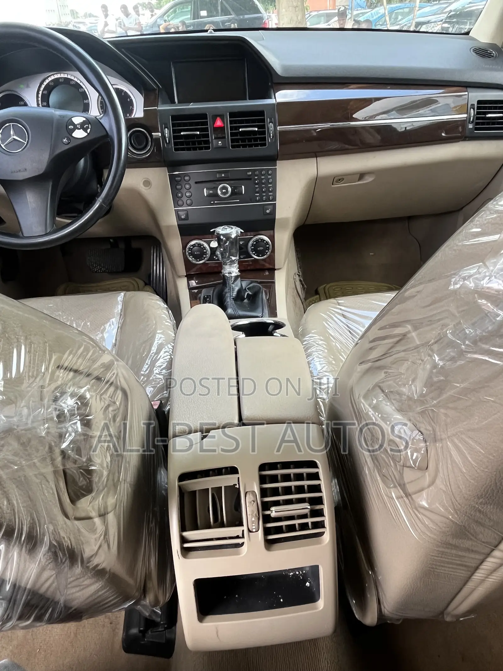 Mercedes-Benz GLK-Class 2012 Gold