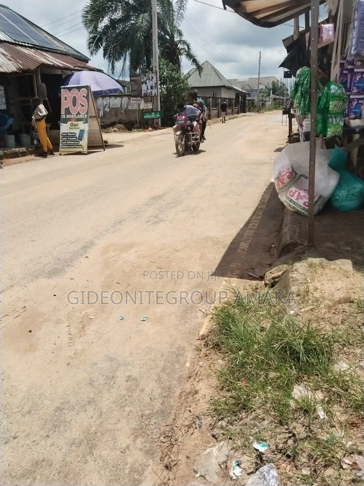 Mini Flat in Nut Road, Ethiope East for sale