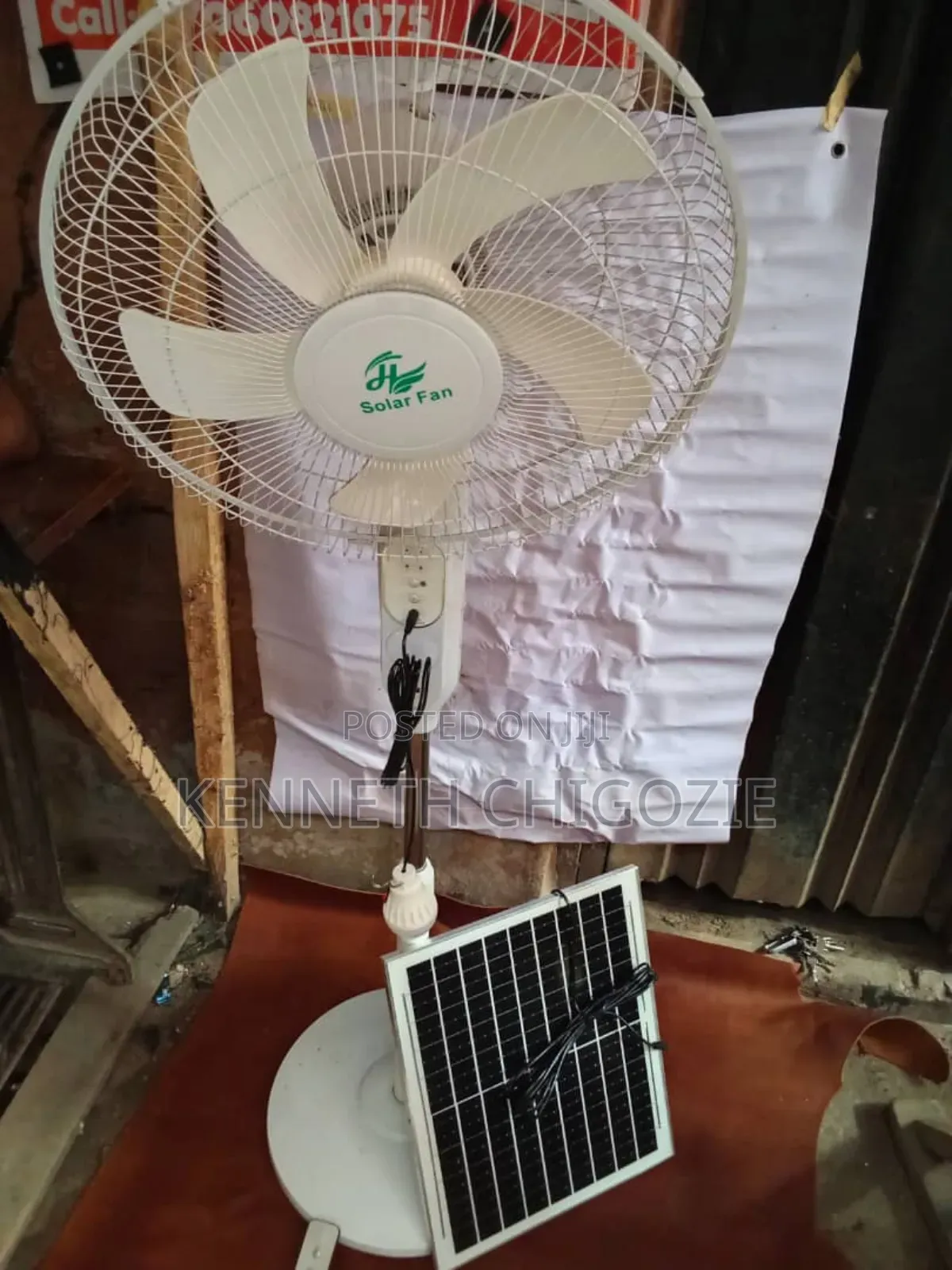 Solar/Electric Rechargeable Fan