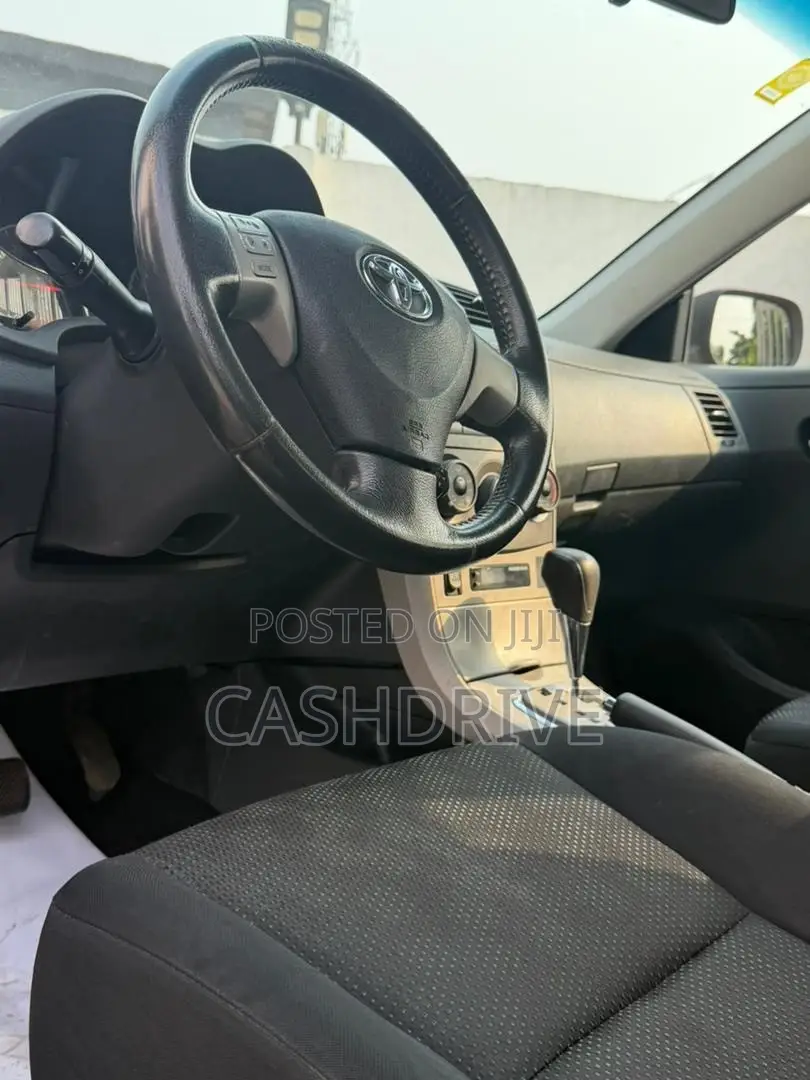 Toyota Corolla 2010 Red