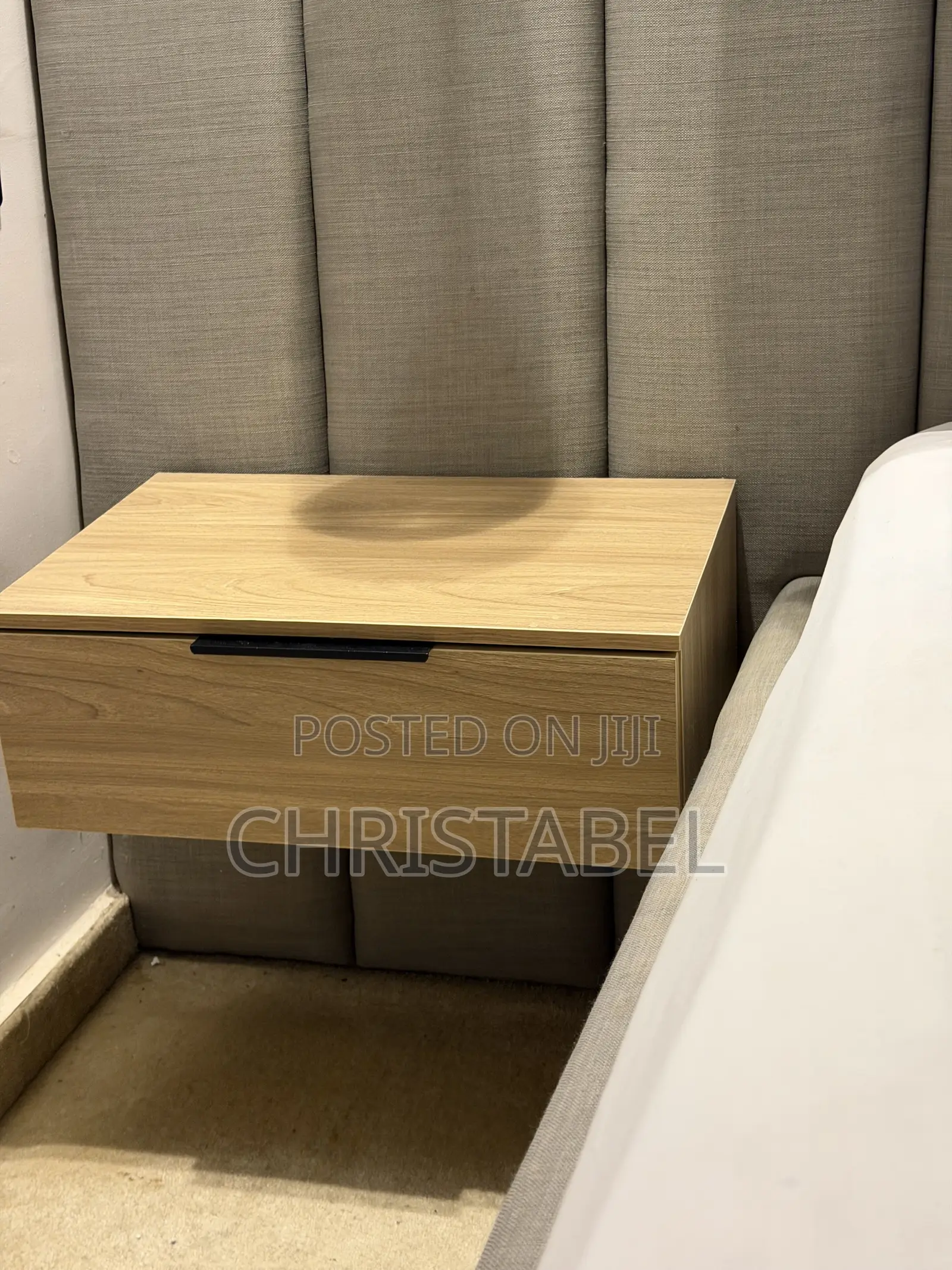 Floating Wooden Bedside Pedestal (2)