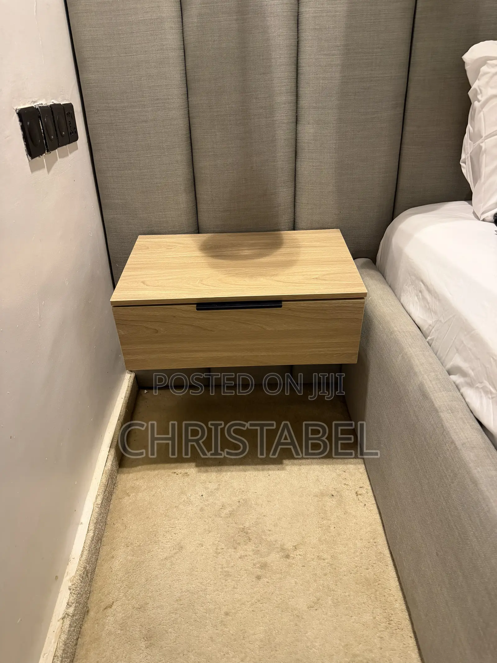 Floating Wooden Bedside Pedestal (2)