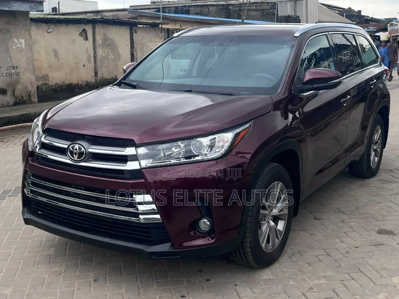 Toyota Highlander XLE 4dr SUV AWD (3.5L 6cyl 6A) 2015 Burgundy
