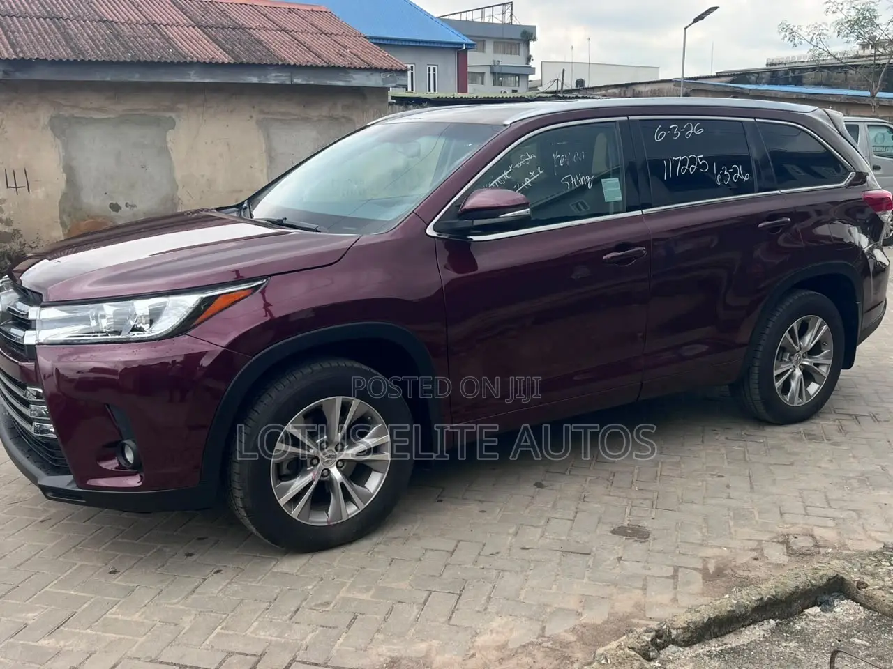 Toyota Highlander XLE 4dr SUV AWD (3.5L 6cyl 6A) 2015 Burgundy