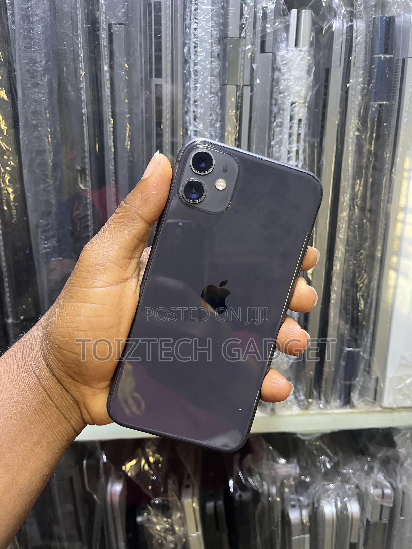 Apple iPhone 11 64 GB Gray