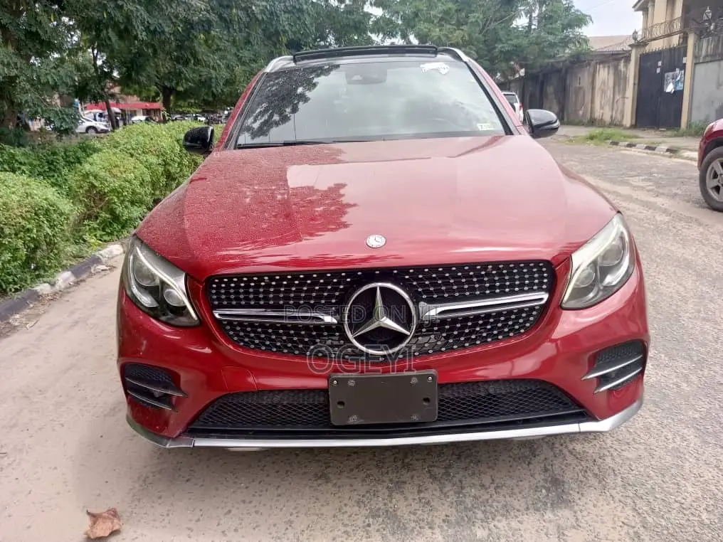 Mercedes-Benz GLC-Class 2017 Red