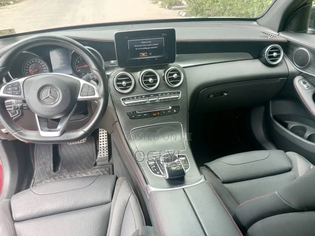 Mercedes-Benz GLC-Class 2017 Red