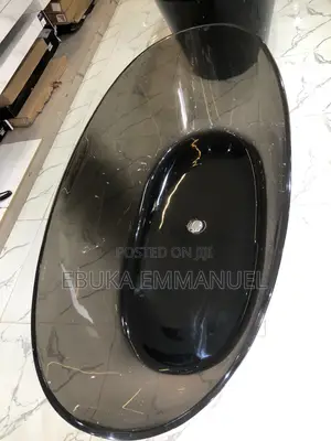 Transparent Bath