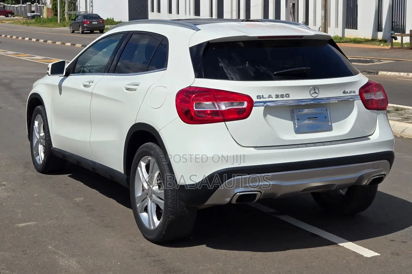 Mercedes-Benz GLA 250 2017 White