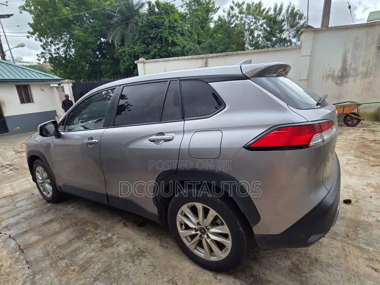 Toyota Corolla Cross LE 2025 Gray