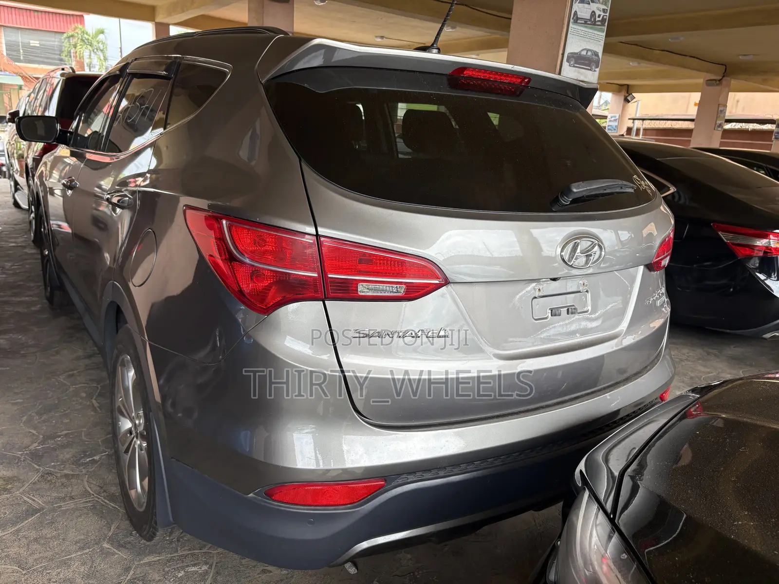Hyundai Santa Fe 2015 Black