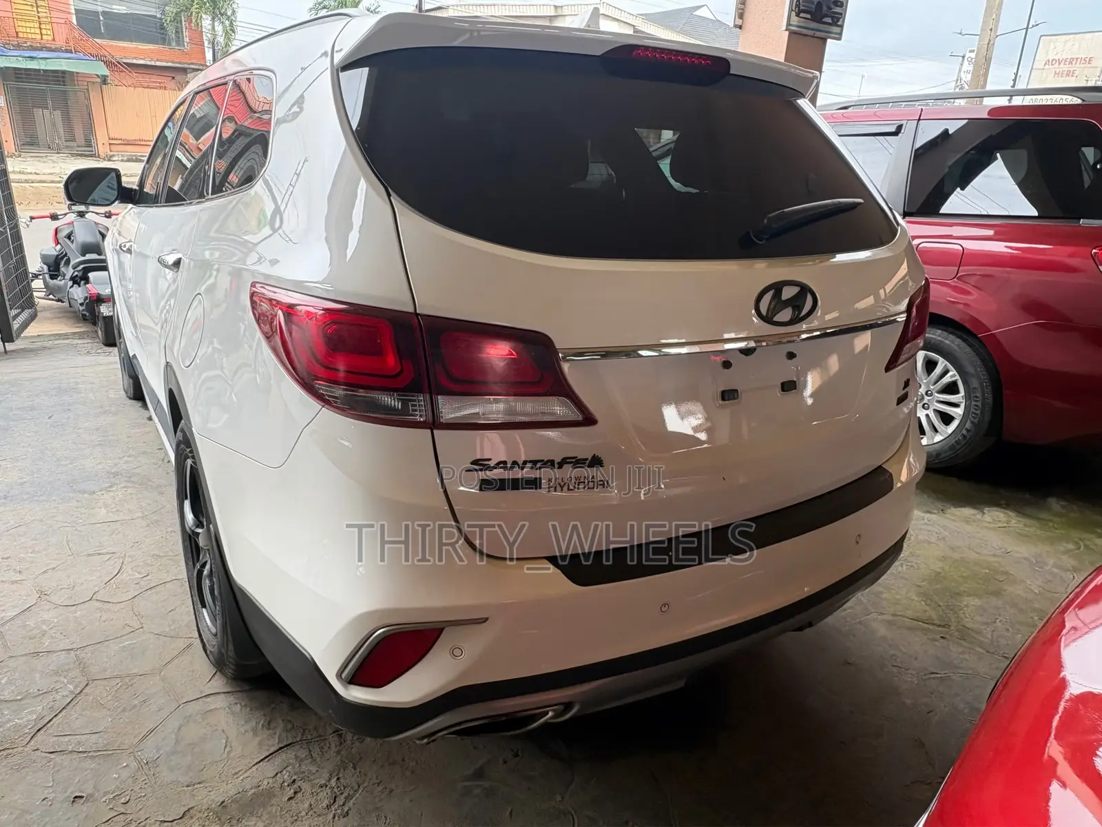 Hyundai Santa Fe 2016 White