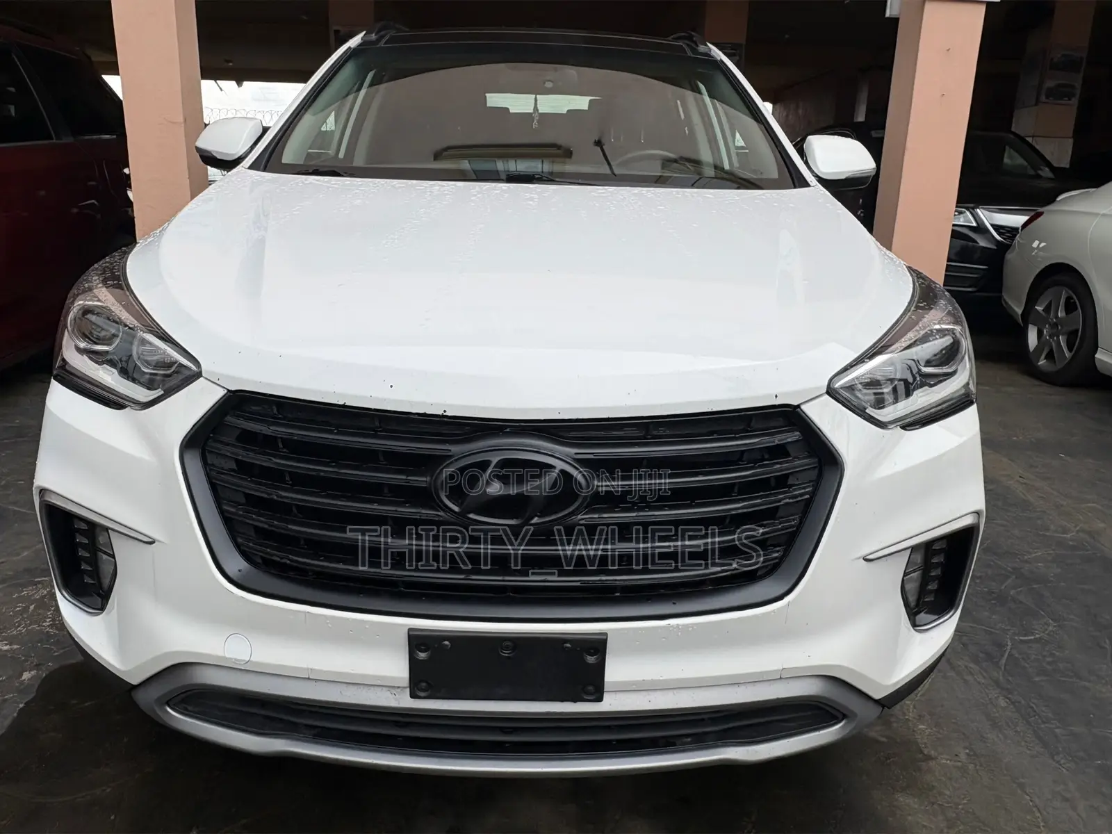 Hyundai Santa Fe 2016 White