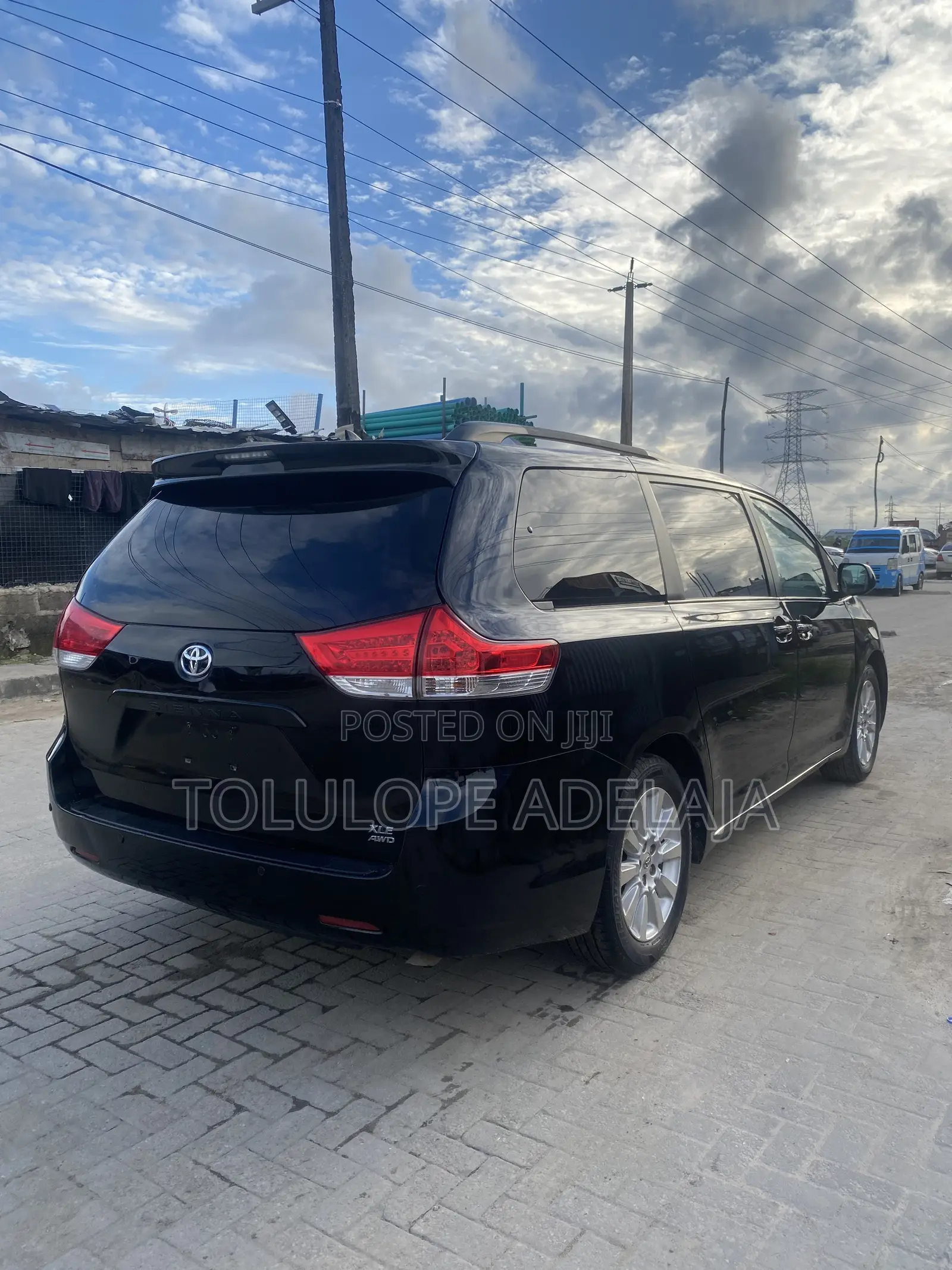 Toyota Sienna XLE 7 Passenger Mobility 2012 Black