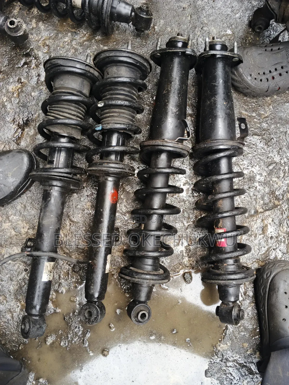 Front and Back Shock Absorber Lexus Is 250