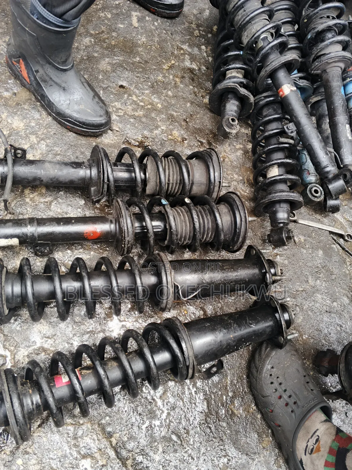 Front and Back Shock Absorber Lexus Is 250