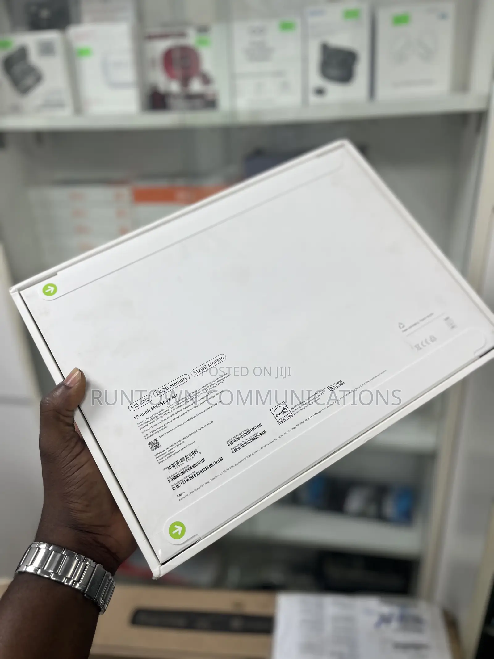 New Laptop Apple MacBook Air 2026 M5 24GB Apple M5 SSD 512GB