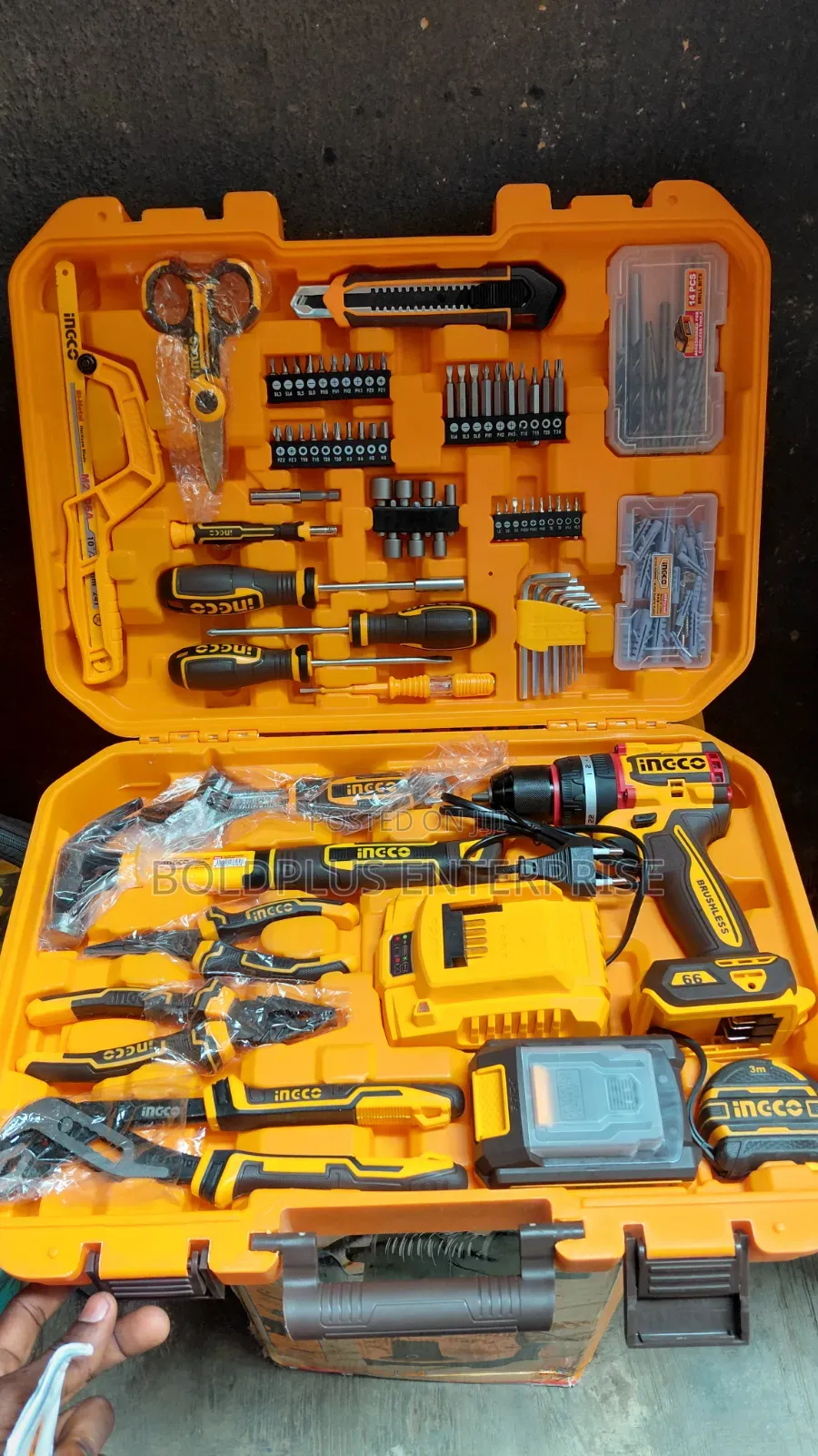 20v Ingco Cordless Drilling Machine With Tools
