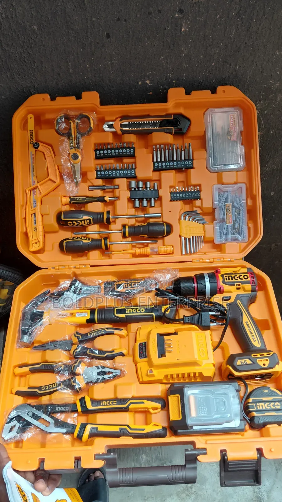 20v Ingco Cordless Drilling Machine With Tools